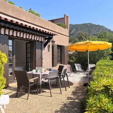 Hébergement de vacances Maison Calme 3 Pièces Avec Terrasse, Clim Et Garage - - Fr-1-251-502