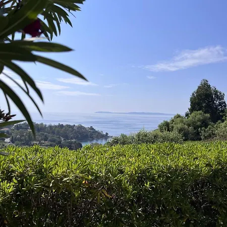 Vakantiehuis Maison Calme 3 Pieces Avec Terrasse, Clim Et Garage - - Fr-1-251-502 *